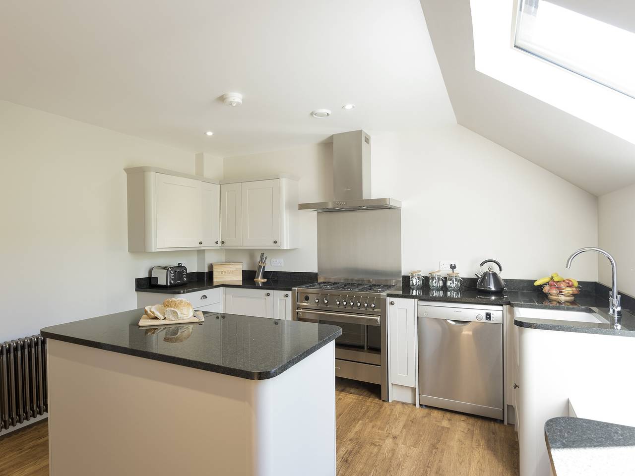 Property 1 in Ventnor, Isle of Wight