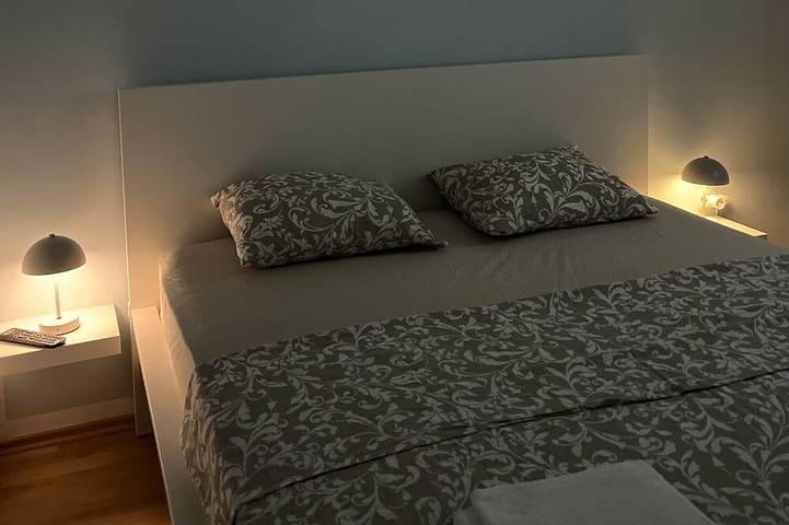 Apartamento entero, Apartamento de una habitación con una terraza Starigrad, Paklenica in Starigrad Paklenica, Starigrad