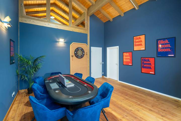 Alpine Clubhouse | Wellness & Entertainment in Weilheim in Oberbayern, Pfaffenwinkel