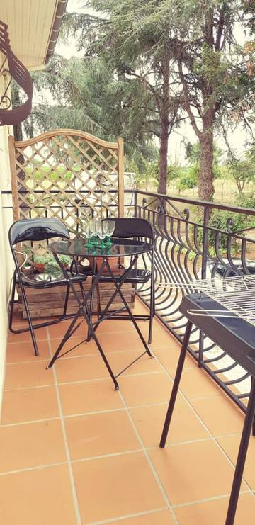 Gîte pour 4 personnes, avec jardin et balcon dans le Gers