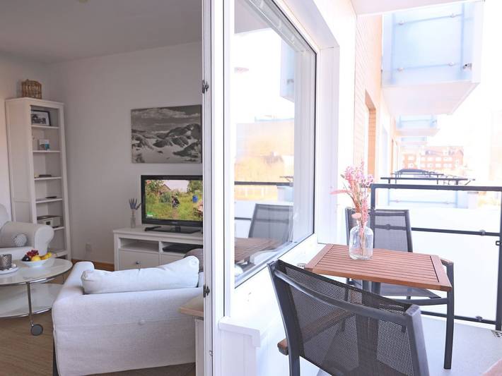 Ganze Wohnung, Modernes 2-Zimmer-Appartement mit Balkon und Wellnessbereich in Westerland in Westerland, Sylt (Gemeinde)
