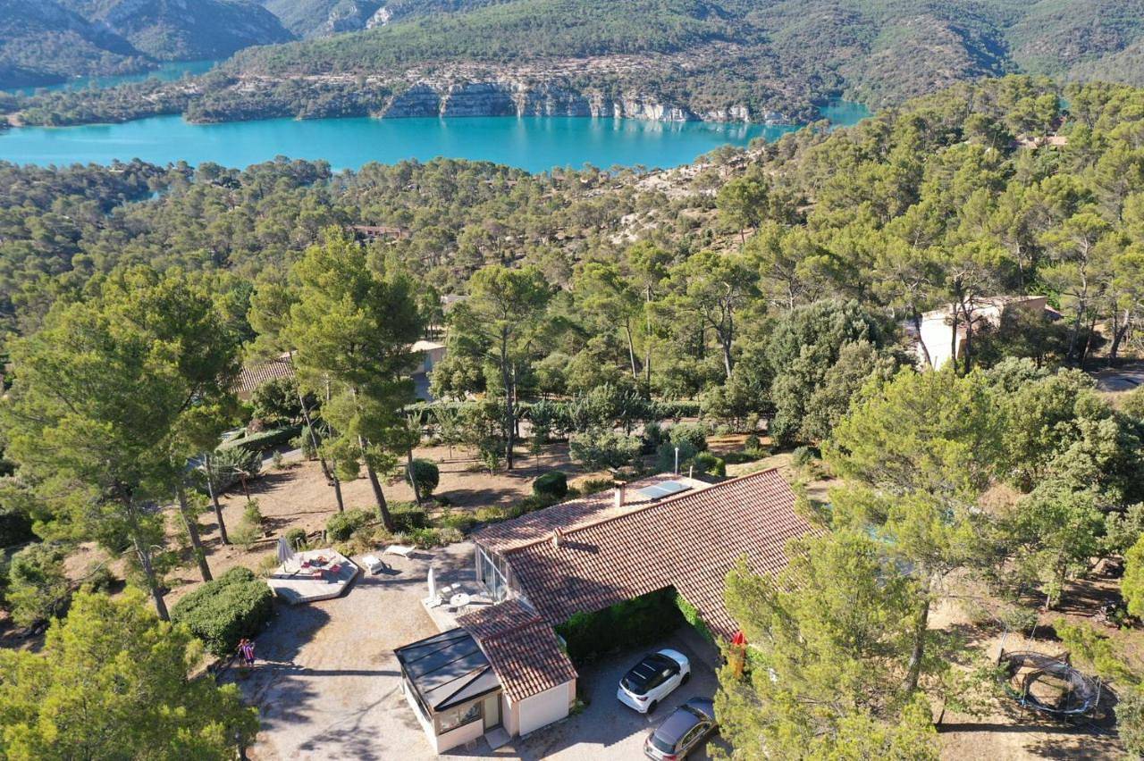 La Pinède du Lac in Esparron-de-Verdon, Alpes-de-Haute-Provence