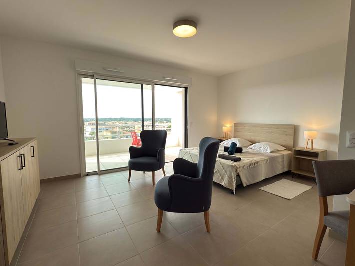 Gîte pour 2 personnes, avec balcon/terrasse, adapté aux familles dans Casino de Valras Plage - 2