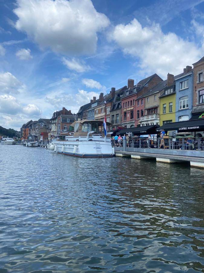 Location de vacances pour 8 personnes, avec vue ainsi que terrasse et vue sur le lac à Dinant - 3