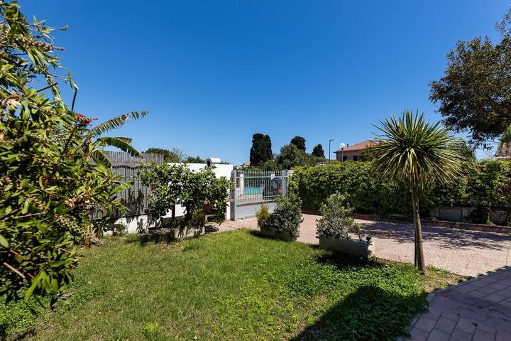 Maison de vacances 'Charme' à La Maddalena Spiaggia, 8 pers, jardin privé in Maddalena Spiaggia, Capoterra
