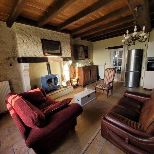 Location de vacances pour 7 personnes, avec vue à Chillac - 3