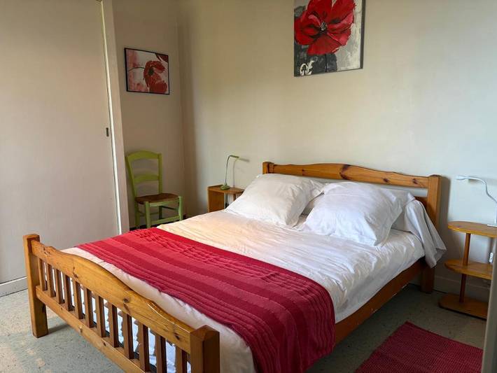 Gîte pour 3 personnes, avec piscine et terrasse à Gamarde-les-Bains - 4