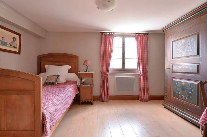 Gîte pour 6 personnes, avec jardin à Jebsheim - 4