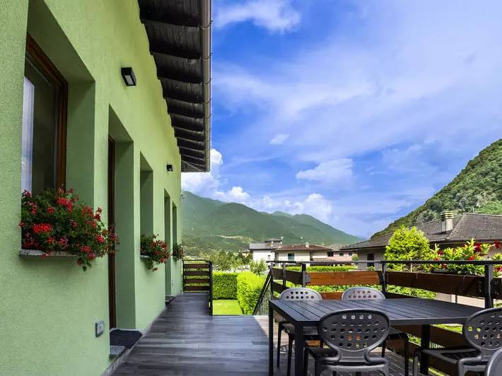 Agriturismo per 4 persone, con giardino in Valtellina