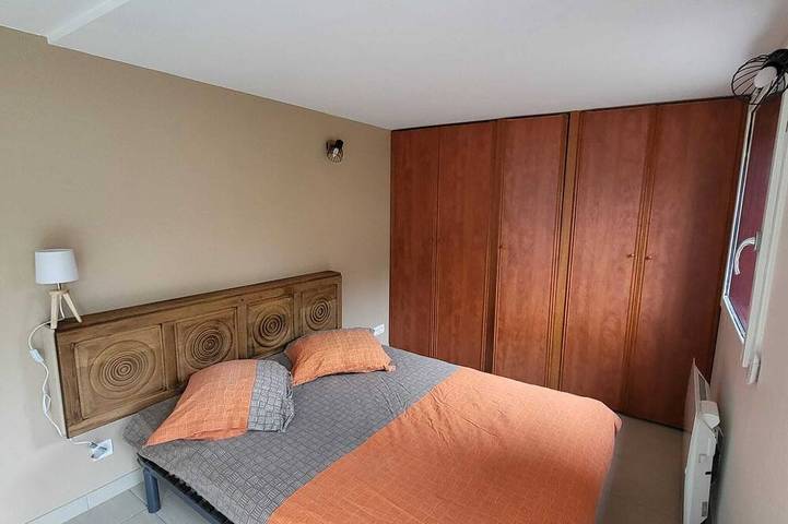 Gîte pour 2 personnes dans Safari Peaugres - 2