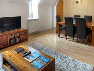 Log Cabin for 6 People in Fort Augustus, Loch Ness, Photo 4