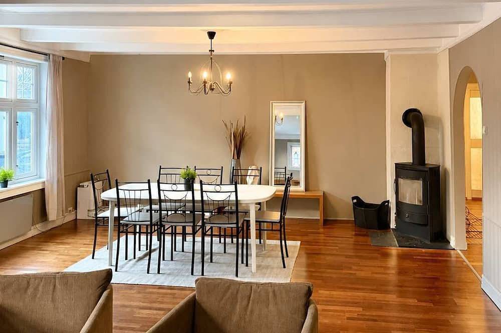 Ganze Wohnung, Central Haugesund Villa: Free Parking & Fast Wifi in Haugesund