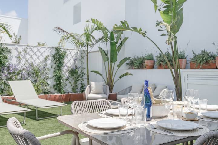 Apartamento para 6 personas, con jardín en Conil de la Frontera