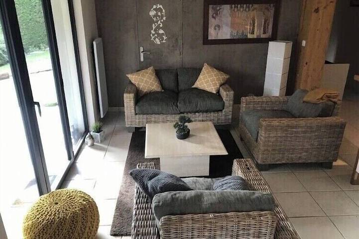 Chalet pour 6 personnes, avec terrasse et jardin sur le Lac d'Annecy - 4