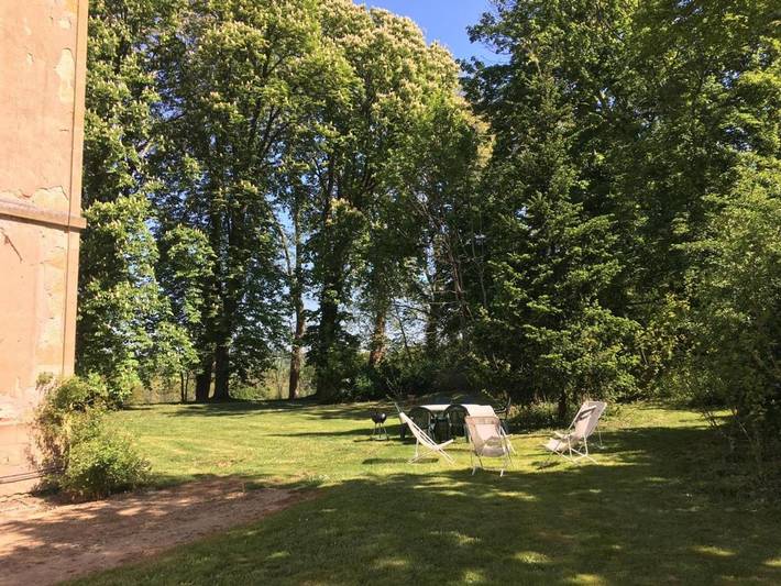 Location de vacances pour 6 personnes, avec terrasse dans Le Donjon - 2