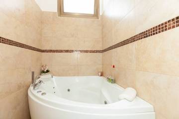 Agriturismo per 5 Persone in Cesate, Provincia di Milano, Foto 4