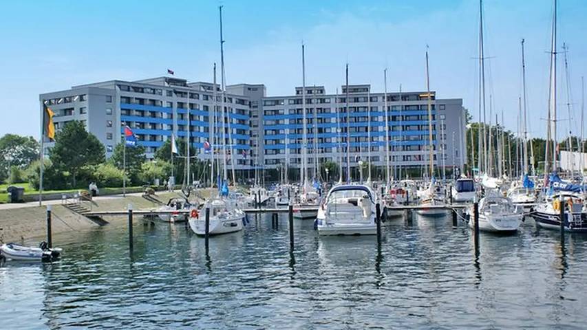 Ferienwohnung für 4 Personen, mit Balkon in der Eckernförder Bucht - 2