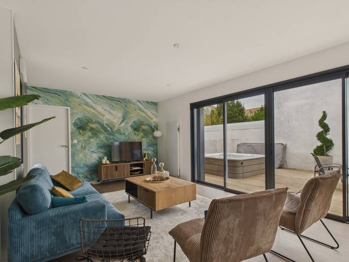 Casa de vacaciones para 4 personas, con jardín además de jacuzzi y terraza - 1