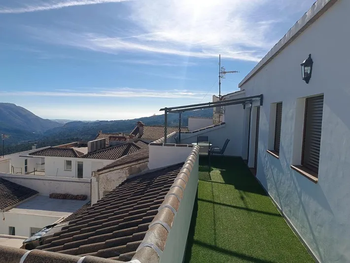 Apartamento de vacaciones para 3 personas, con vistas y balcón, Familias con niños - 1