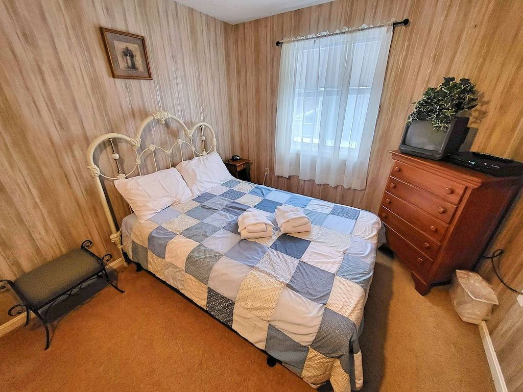 A0155- Verwaltet von Loon Reservation Service - Nh Mahlzeiten & Zimmer # 056365 in Woodstock (NH), Franconia Notch