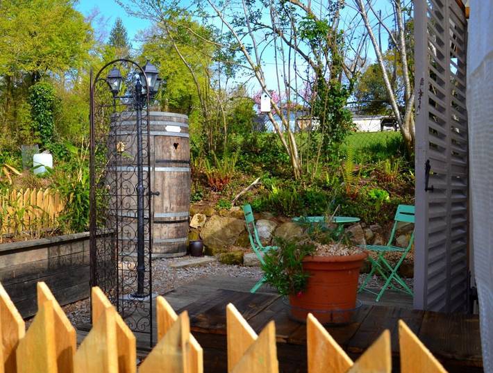 Caravane pour 4 personnes, avec terrasse et jardin en France - 3