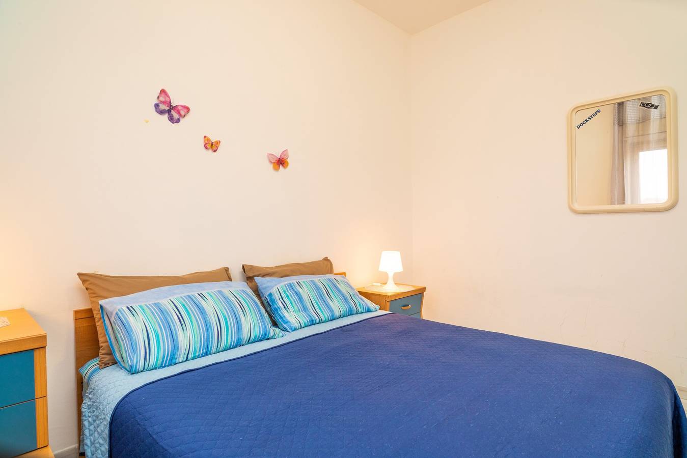 Appartamento intero, Appartamento 'Nigido Holiday House Simona' con vista mare, Wi-Fi e aria condizionata in Catania, Catania e dintorni