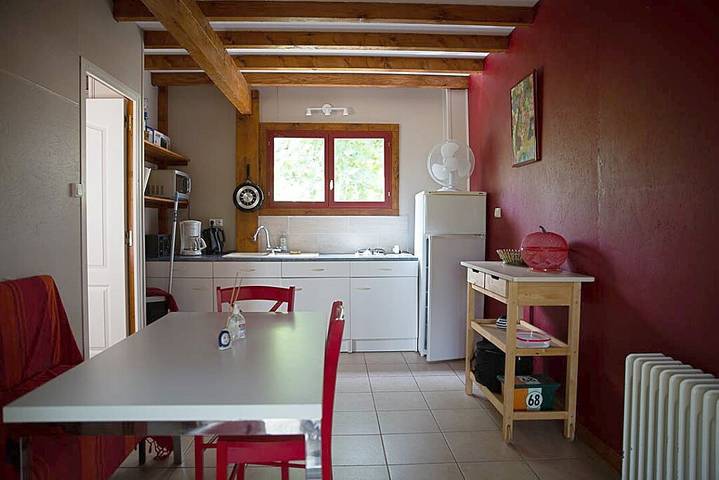 Yourte pour 6 personnes, avec jardin ainsi que piscine et terrasse en Gironde - 2