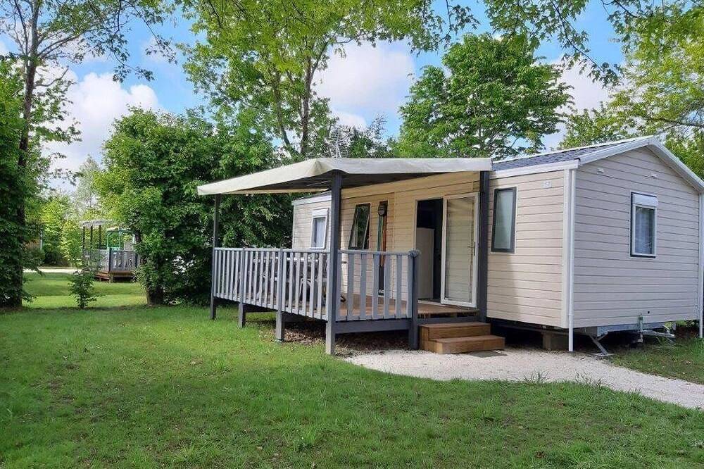 Zecamping 4* animaux acceptés bain à remous sauna et solarium in Apremont, Vallée de la Loire