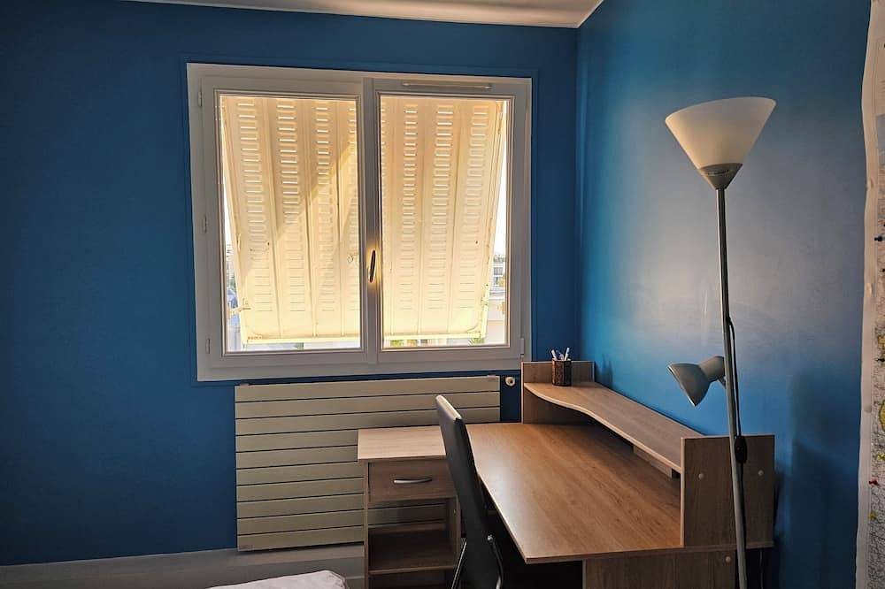 Entire apartment, Appartement Calme à Colombes in Colombes, Hauts-de-Seine