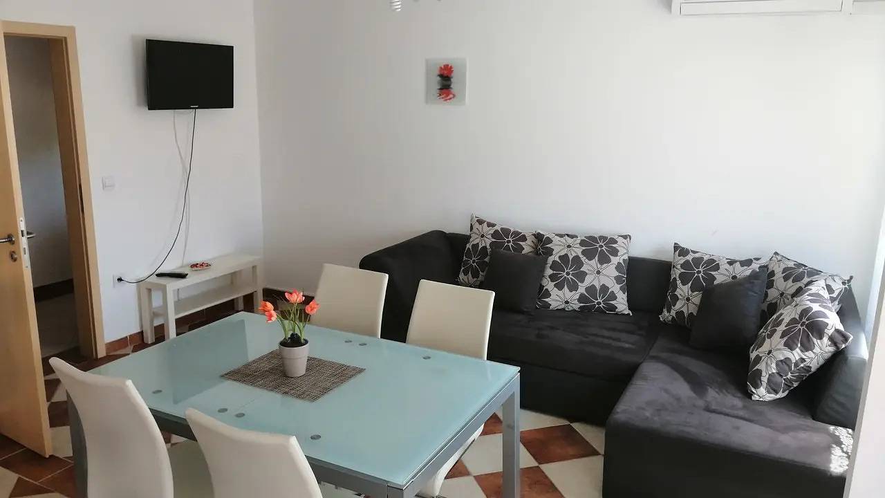 Appartamento vacanze a Vir a partire da 145€ a notte