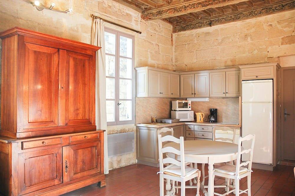 Ganze Wohnung, Uzes : schones Appartement des 18. Jahrhunderts mit Sicht auf dem Schloss in Uzès, Nimes und Umgebung
