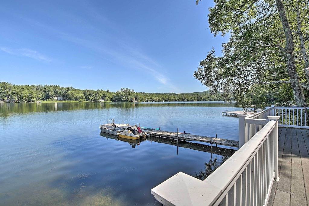 Haustierfreundliches Berkshires Home mit Dock und Feuerstelle! in New Marlborough, Berkshire County
