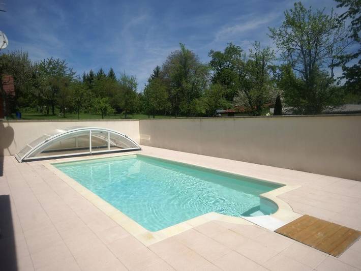 Maison de campagne pour 8 personnes, avec piscine ainsi que jardin et terrasse à Abbévillers