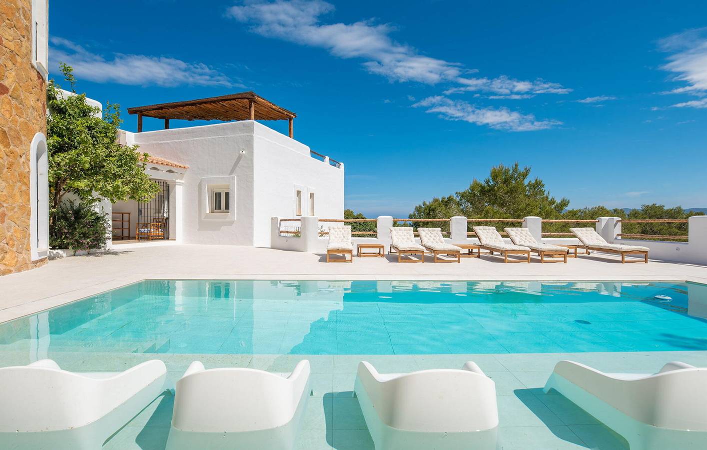 Appartement mit Meerblick, Pool, Parkplatz und AC - 1000m zur Playa Port des Torrent in Cala Bassa, Sant Josep de sa Talaia