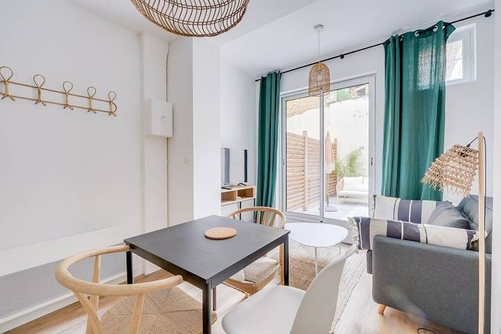 Ganze Wohnung, Beautiful apartment Bordeaux with terrace in Bordeaux, Bordeaux und Umgebung