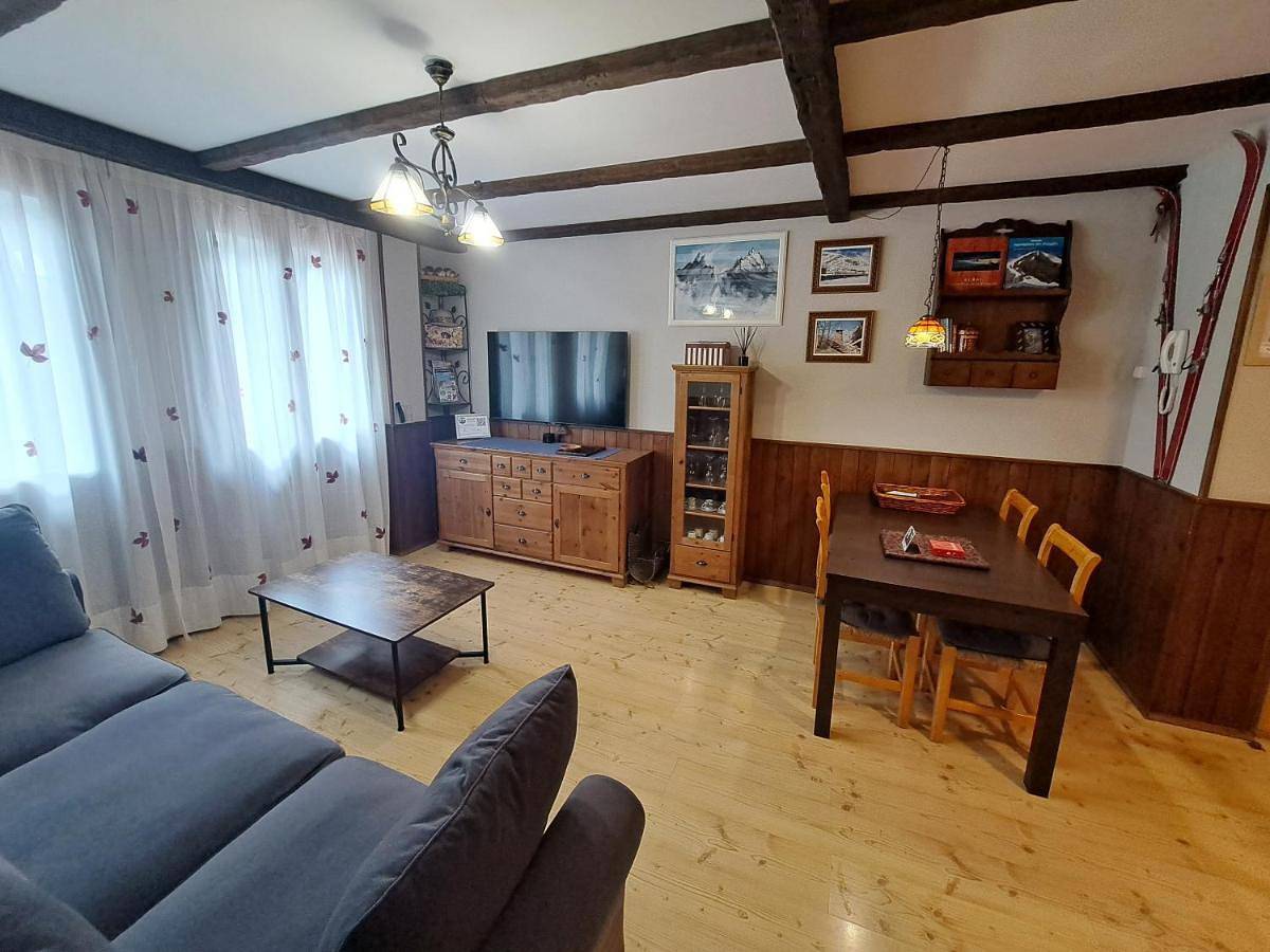 Apartamento entero, Como En Tu Casa Canfranc Estación in Candanchú, Canfranc