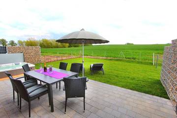 Ferienhaus für 6 Personen, mit Sauna und Terrasse sowie Garten, mit Haustier in Göhren-Lebbin