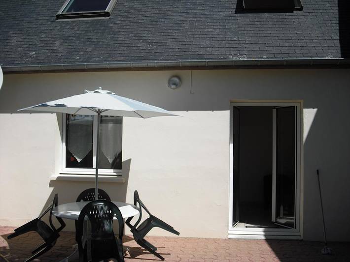Gîte pour 5 personnes, avec Terrasse et Jardin à Surtainville