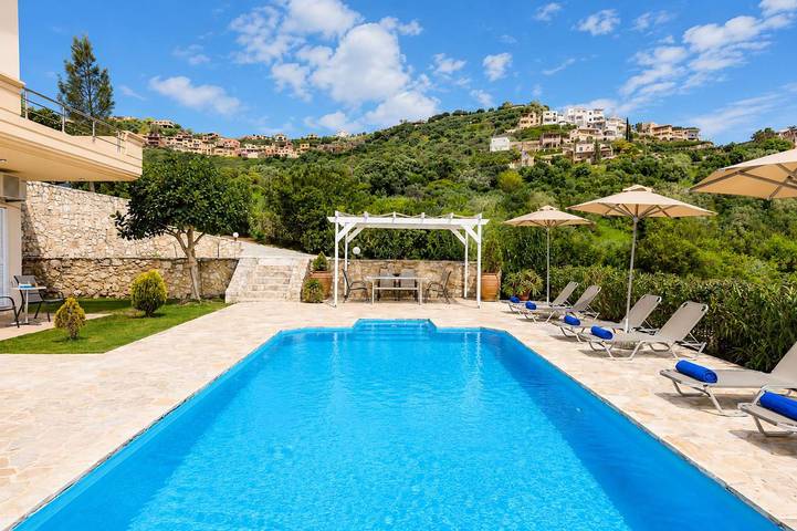 Appartement de vacances pour 5 personnes, avec Jardin et Piscine