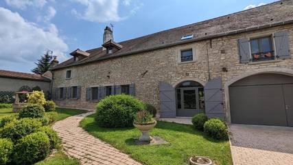 Gîte pour 6 personnes, avec jacuzzi et terrasse à Sainte-Marie-la-Blanche
