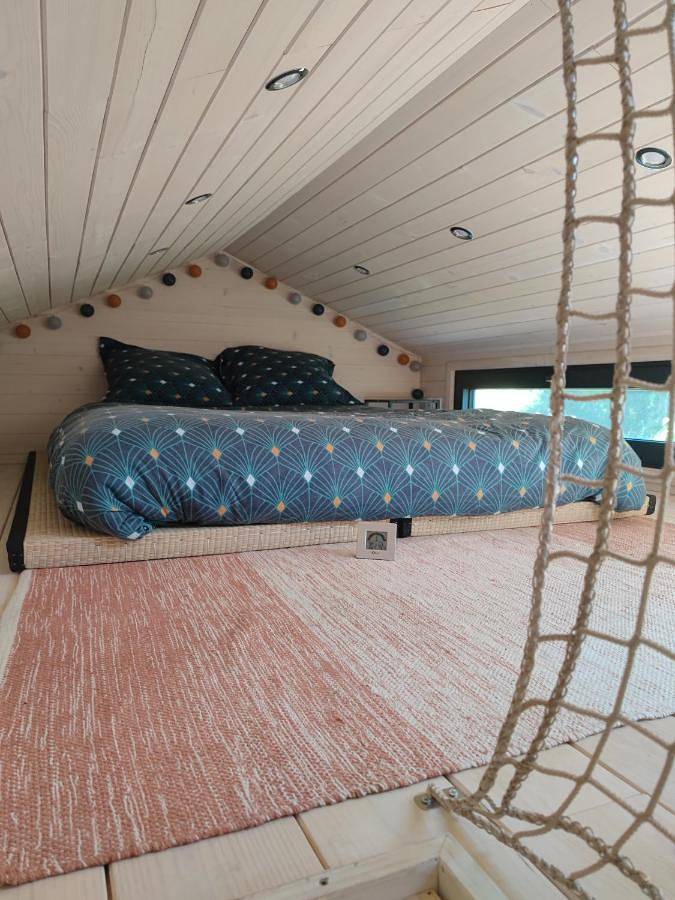 Tiny house Cantal in Marcolès, Région d'Aurillac