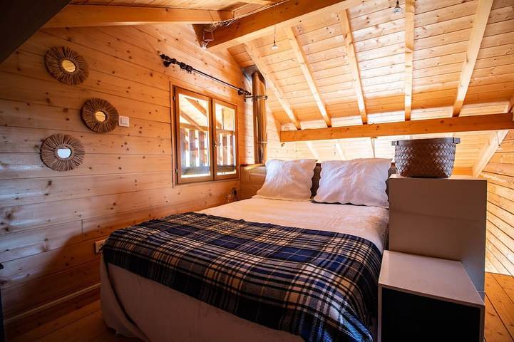 Chalet du Bois Joli - Dos Habitaciones Chalet, Capacidad 6 in Saint-Laurent-en-Grandvaux, Parc naturel régional du Haut-Jura