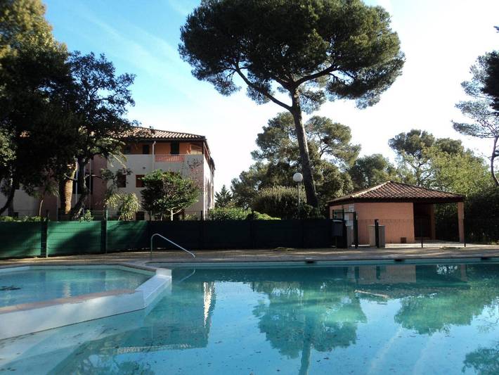 Ferienwohnung für 4 Personen, mit Terrasse und Pool