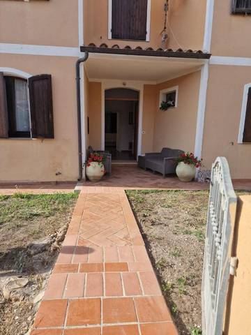 Maison d’hôte pour 2 personnes, avec terrasse et jardin dans Santa Teresa Gallura