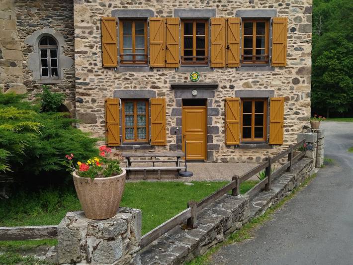 Gîte pour 8 personnes, avec Jardin