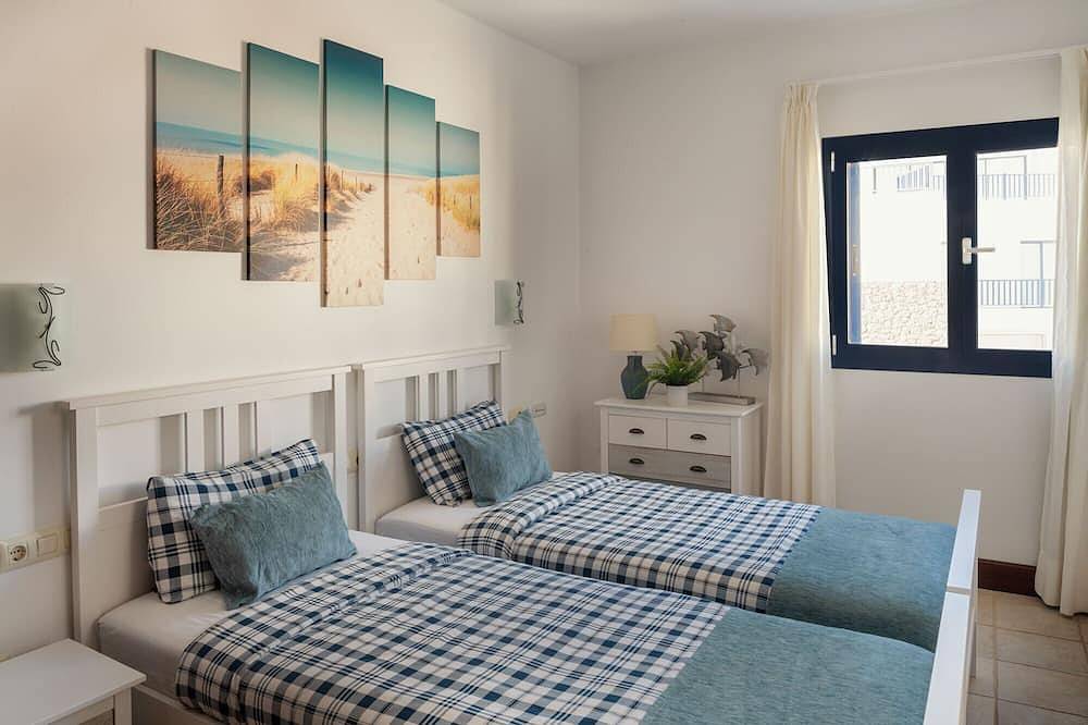 Calero Dream by Buenavilla | 3 bedroom  Frontline villa in Puerto Calero, Yaiza