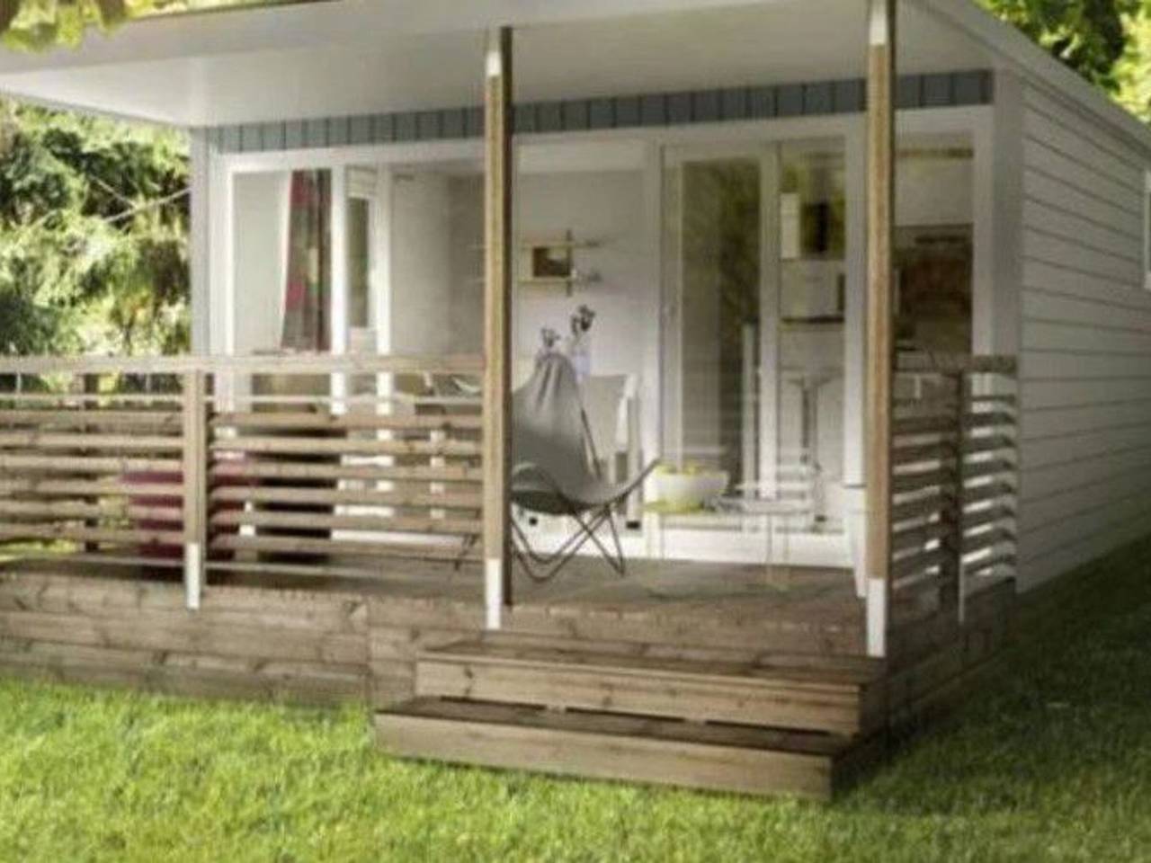 Mobil-home con Terraza en Meyrueis in Meyrueis, Cevenas