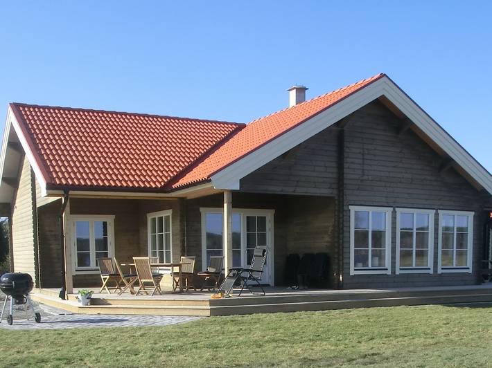 Ferienhaus für 8 Personen, mit Seeblick und Garten sowie Terrasse und Sauna - 1