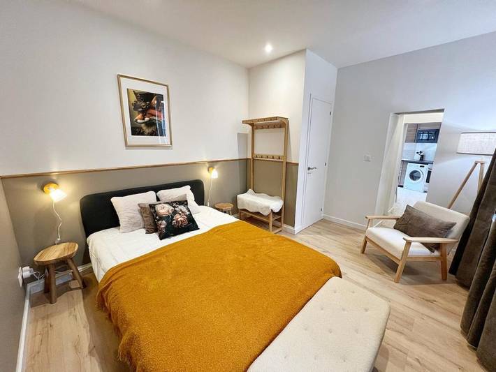 Gîte pour 2 personnes, avec Terrasse dans Basilique Saint-Sernin (Toulouse)