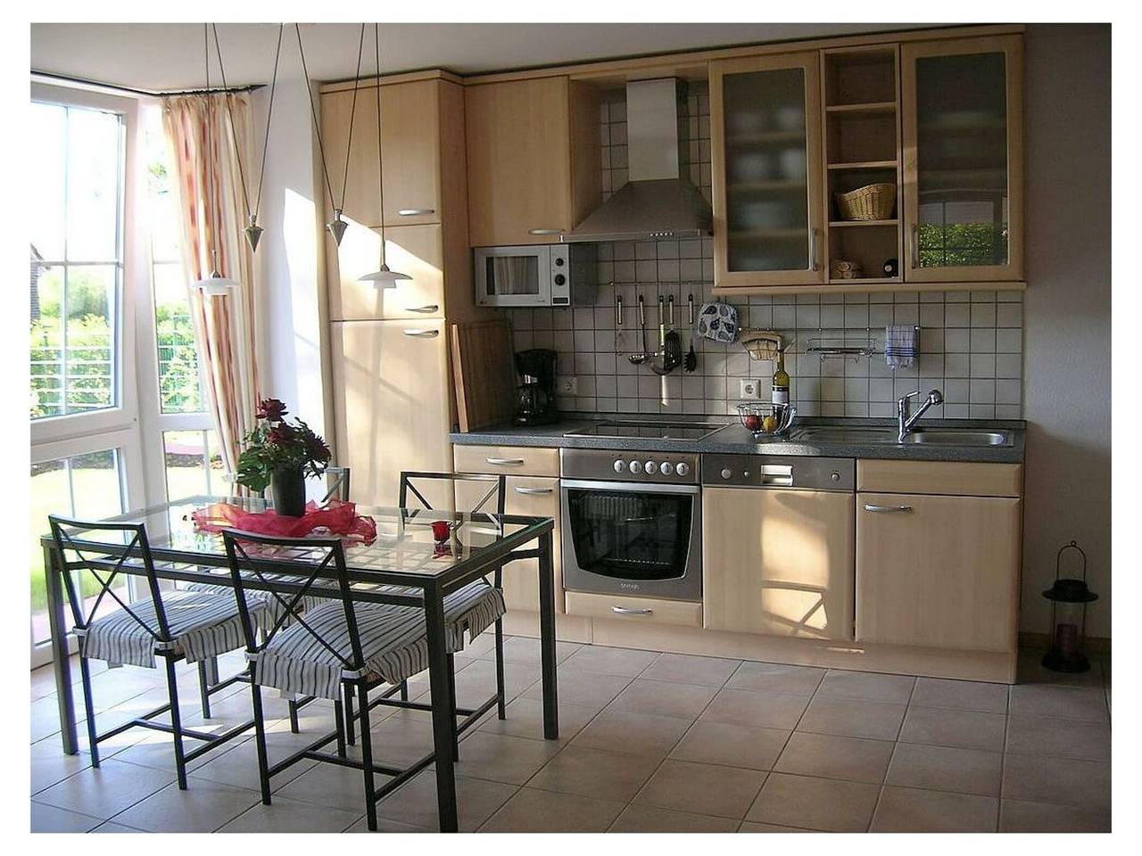 "Greetsieler Deich" in Greetsiel, Krummhörn